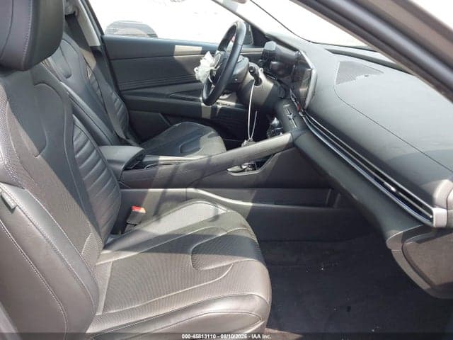 2023 HYUNDAI ELANTRA LIMITED 5