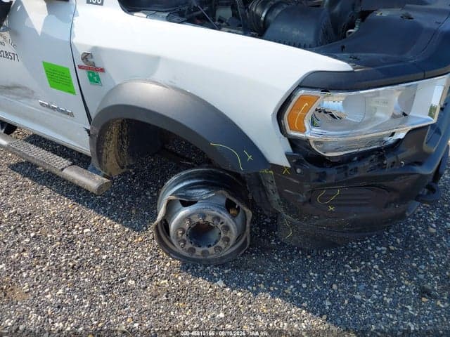 2020 RAM 5500 CHASSIS TRADESMAN/SLT 11