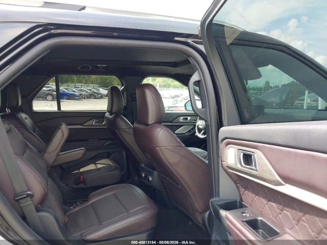 2025 FORD EXPLORER PLATINUM 8