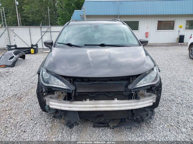 2018 CHRYSLER PACIFICA TOURING L 6