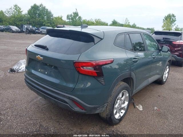 2025 CHEVROLET TRAX FWD LS 4