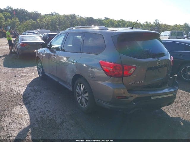 2018 NISSAN PATHFINDER SV 3