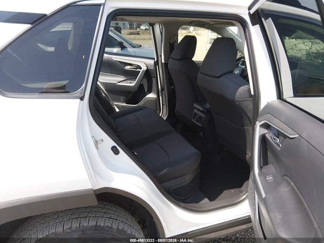 2025 TOYOTA RAV4 HYBRID XLE 8