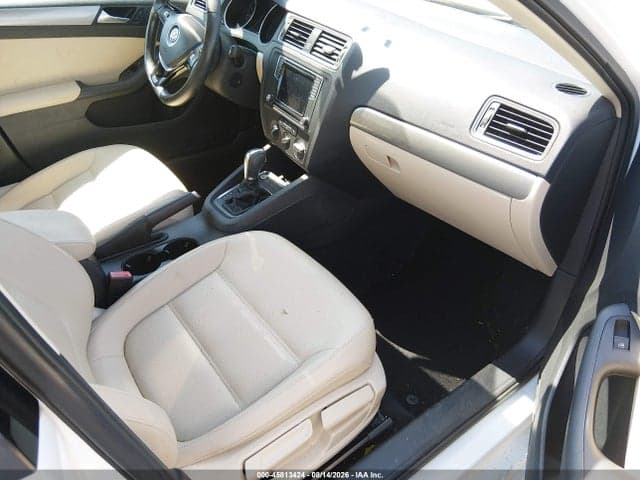 2017 VOLKSWAGEN JETTA 1.4T SE 5