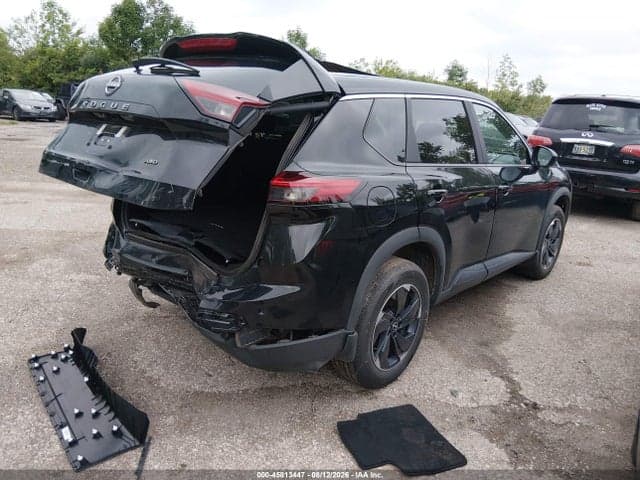 2026 NISSAN ROGUE SV 4