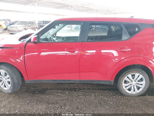 2025 KIA SOUL LX 15