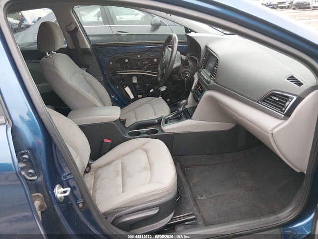 2018 HYUNDAI ELANTRA SEL 5