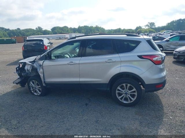 2018 FORD ESCAPE SE 14