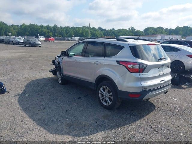 2018 FORD ESCAPE SE 3