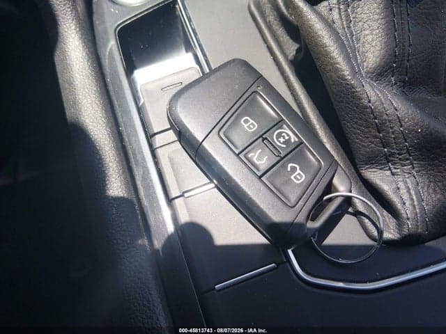 2020 VOLKSWAGEN TIGUAN 2.0T SE/2.0T SE R-LINE BLACK/2.0T SEL 11