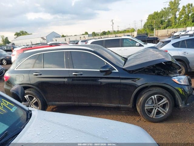 2019 MERCEDES-BENZ GLC 300 4MATIC 13