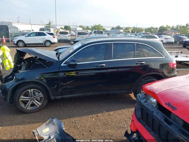 2019 MERCEDES-BENZ GLC 300 4MATIC 14