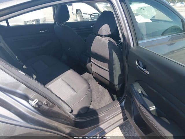 2019 NISSAN ALTIMA 2.5 S 8