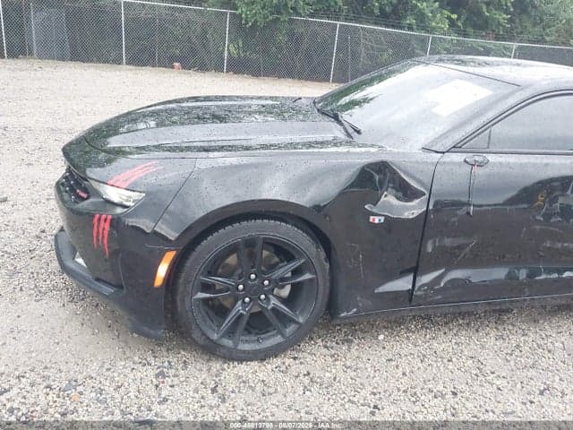 2019 CHEVROLET CAMARO 2LT 18