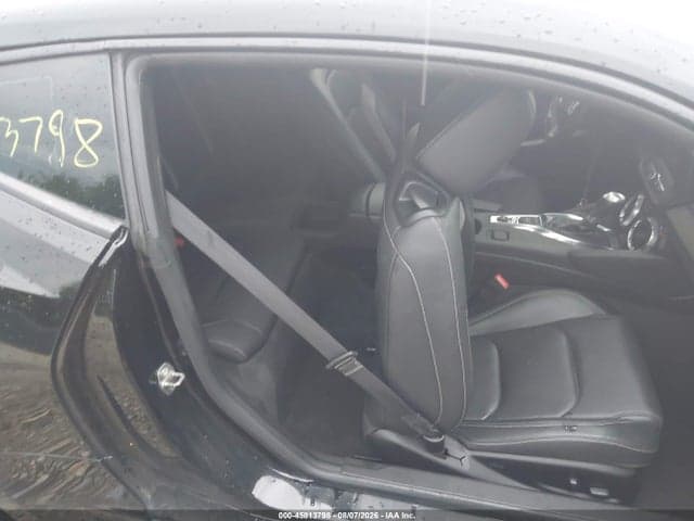 2019 CHEVROLET CAMARO 2LT 8