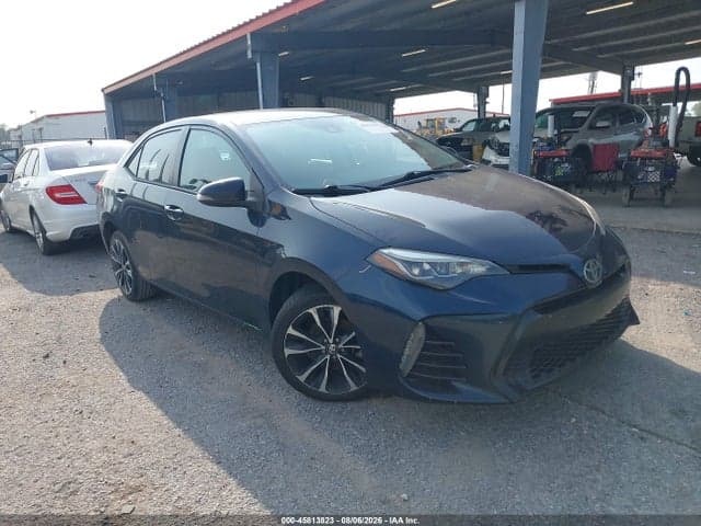 2017 TOYOTA COROLLA SE - 1