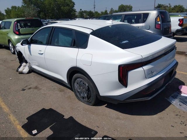 2025 KIA K4 LX 3