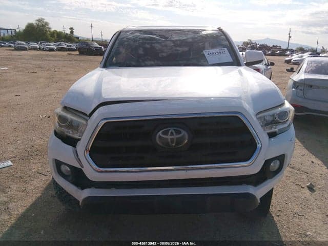 2018 TOYOTA TACOMA SR5 V6 11