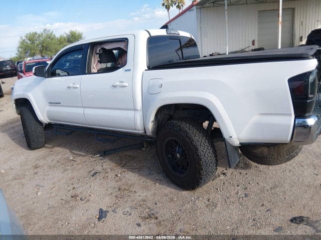 2018 TOYOTA TACOMA SR5 V6 13