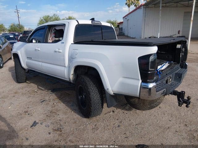 2018 TOYOTA TACOMA SR5 V6 3