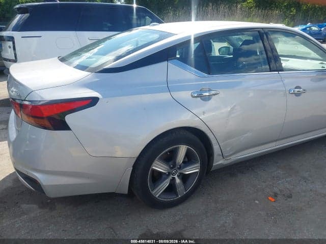 2020 NISSAN ALTIMA SL INTELLIGENT AWD 19