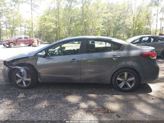 2018 KIA FORTE S 14