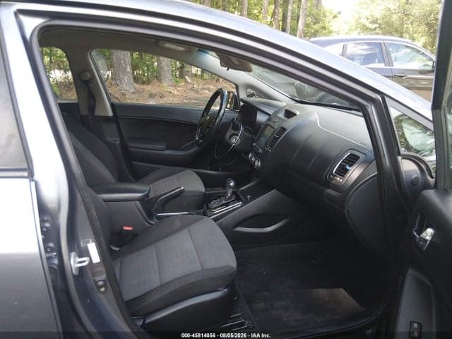 2018 KIA FORTE S 5