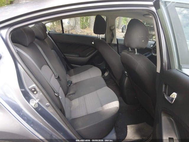 2018 KIA FORTE S 8