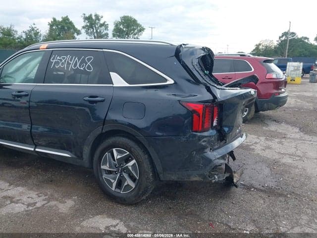 2021 KIA SORENTO HYBRID S 14