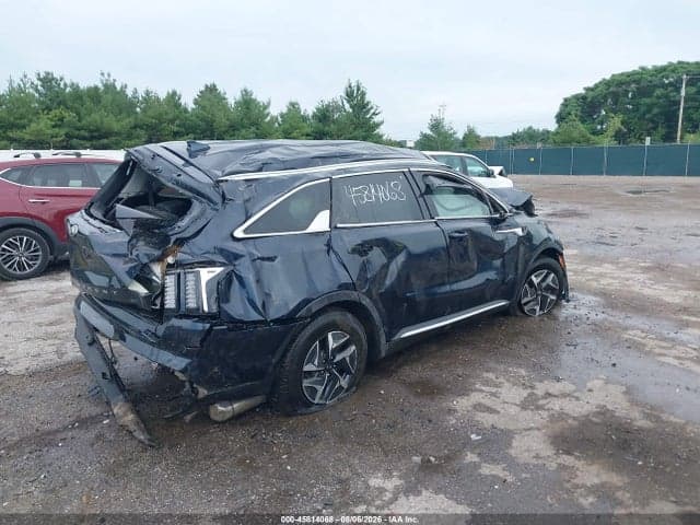 2021 KIA SORENTO HYBRID S 4