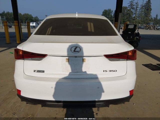 2019 LEXUS IS 350 17