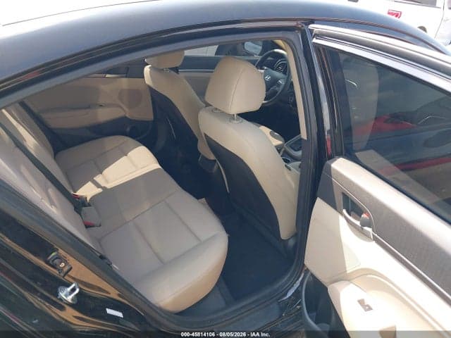2018 HYUNDAI ELANTRA SEL 8