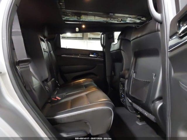 2020 JEEP GRAND CHEROKEE OVERLAND 4X4 8