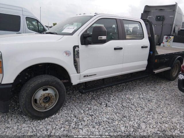 2025 FORD F-350 CHASSIS XL 14