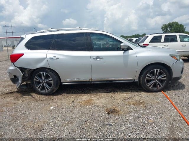 2017 NISSAN PATHFINDER PLATINUM 13