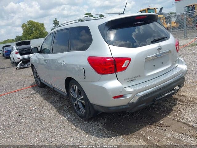 2017 NISSAN PATHFINDER PLATINUM 3
