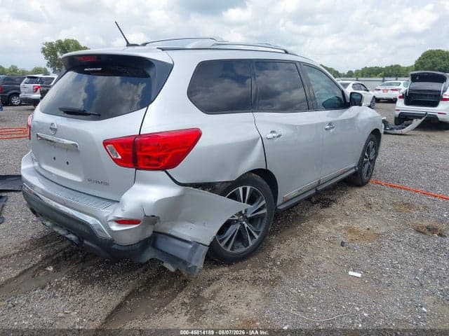 2017 NISSAN PATHFINDER PLATINUM 4