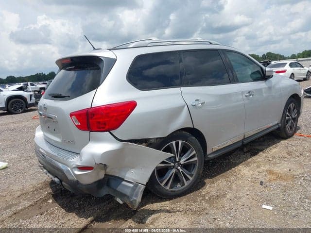 2017 NISSAN PATHFINDER PLATINUM 6