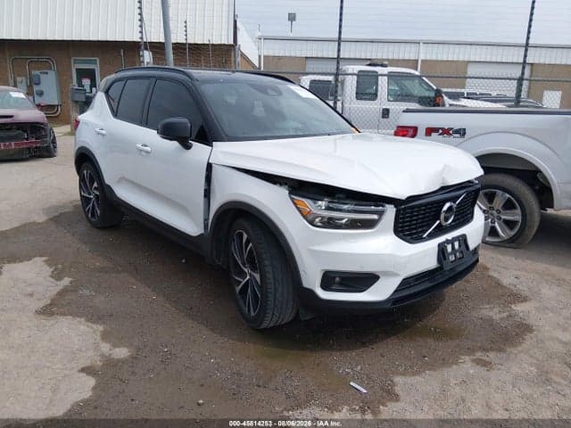 2019 VOLVO XC40 T5 R-DESIGN - 1