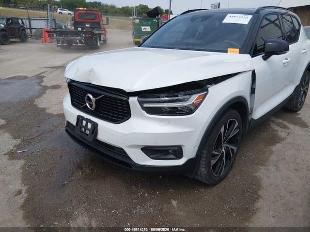2019 VOLVO XC40 T5 R-DESIGN 6