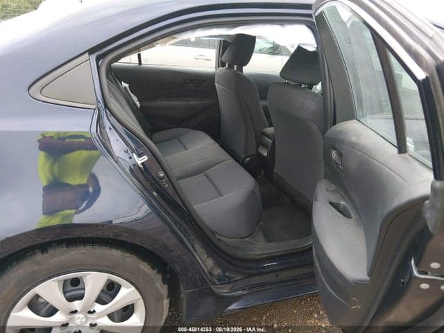 2024 TOYOTA COROLLA LE 8