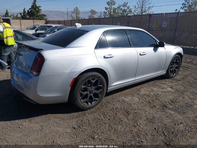 2019 CHRYSLER 300 300S AWD 4