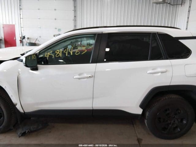 2020 TOYOTA RAV4 LE 14