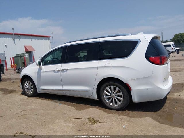 2018 CHRYSLER PACIFICA TOURING L 14
