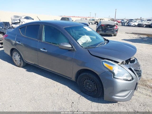 2017 NISSAN VERSA 1.6 SV 1