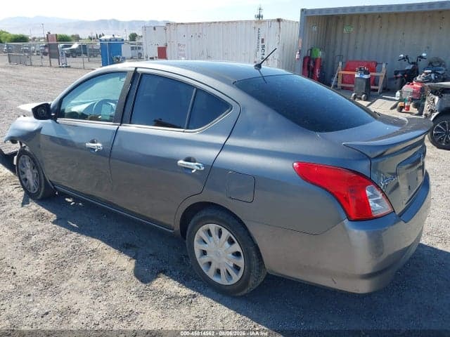 2017 NISSAN VERSA 1.6 SV 3