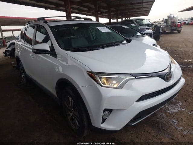 2018 TOYOTA RAV4 XLE - 1