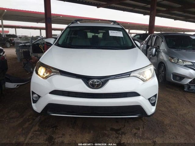 2018 TOYOTA RAV4 XLE 13