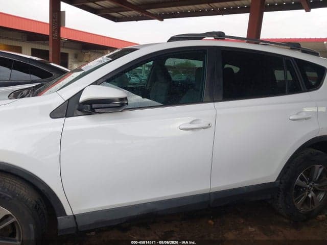 2018 TOYOTA RAV4 XLE 15