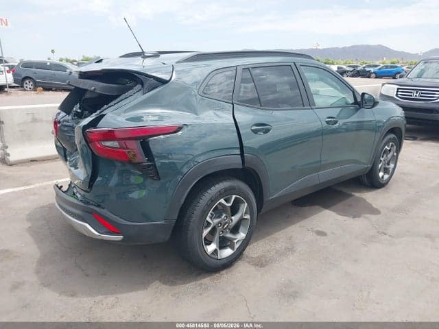 2025 CHEVROLET TRAX FWD LT 4